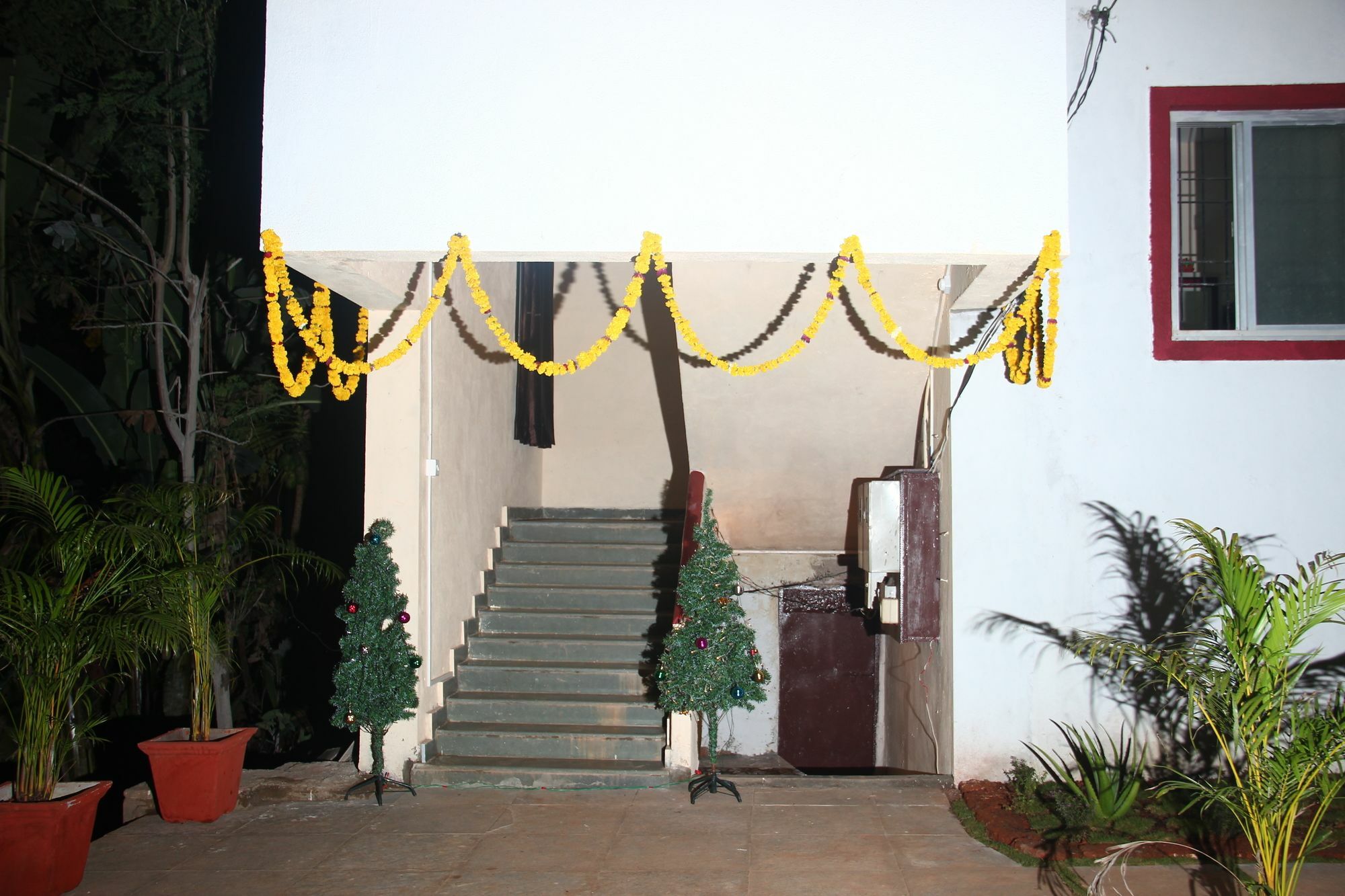 Fabexpress Spring De Goa Porvorim Hotel Exterior photo